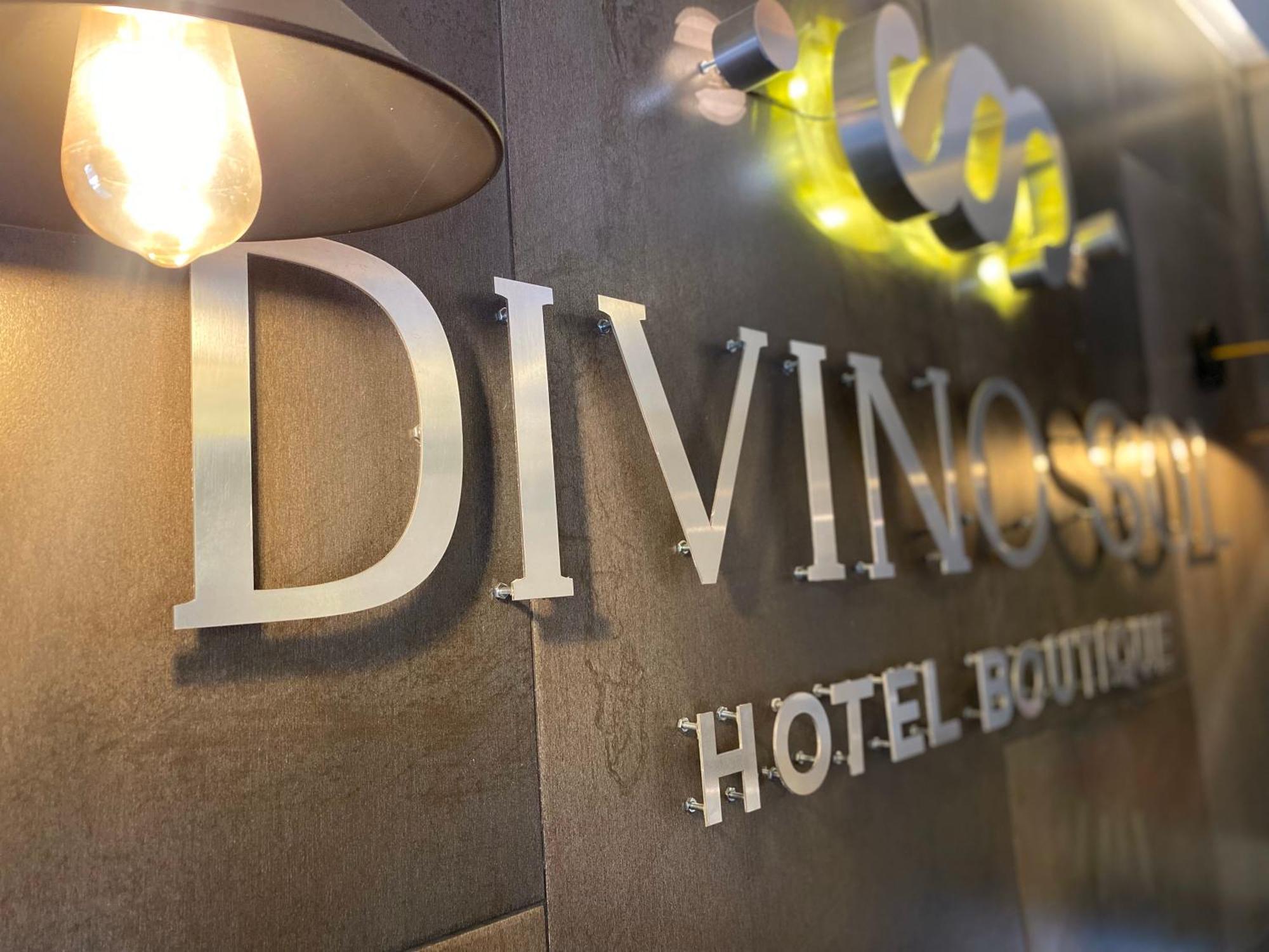 Hotel Boutique Divino Sol Leon Ngoại thất bức ảnh