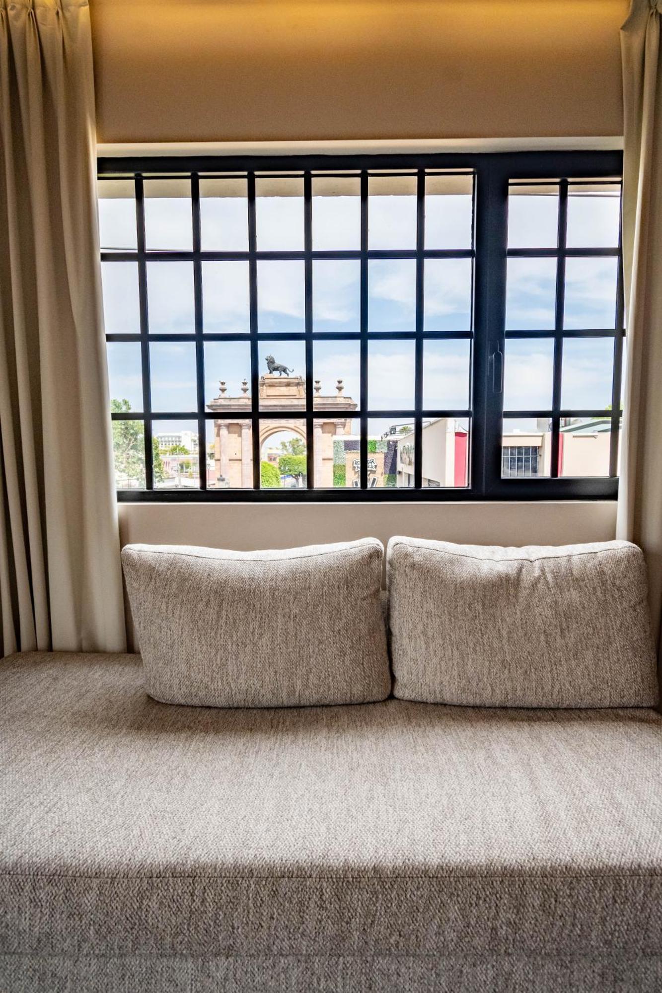 Hotel Boutique Divino Sol Leon Ngoại thất bức ảnh